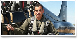 Hualdo Mendoza rides in U.S. Air Force supersonic trainer