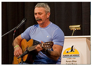 Aaron Tippin to attend AOPA Aviation Summit